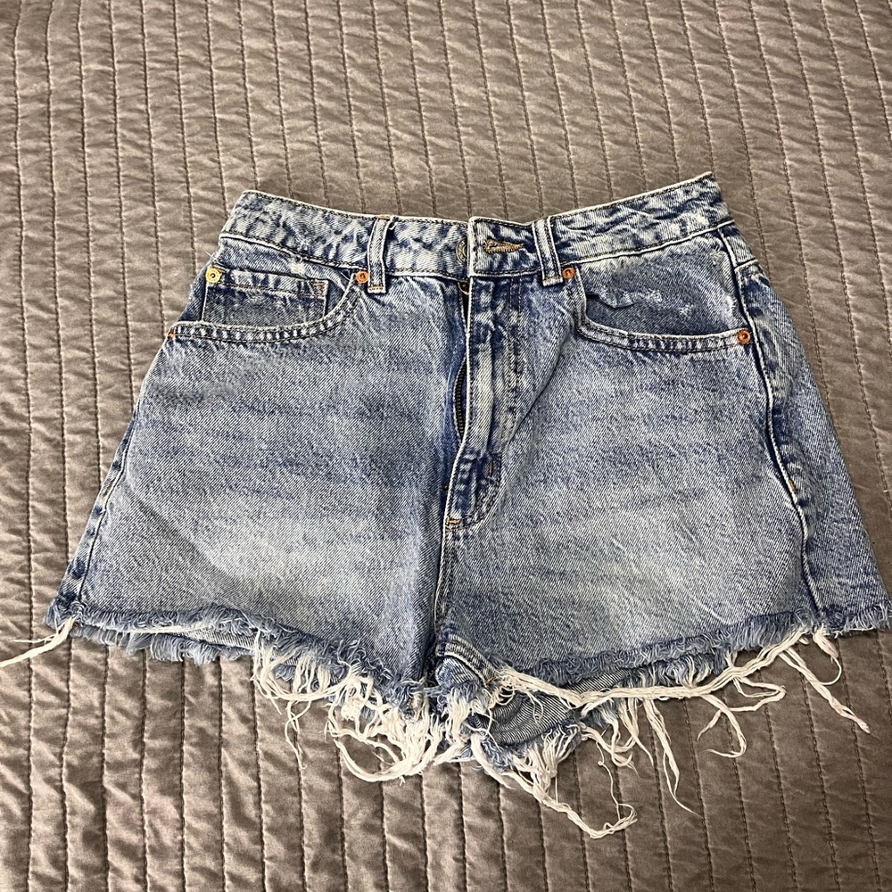 Garage Jean Shorts